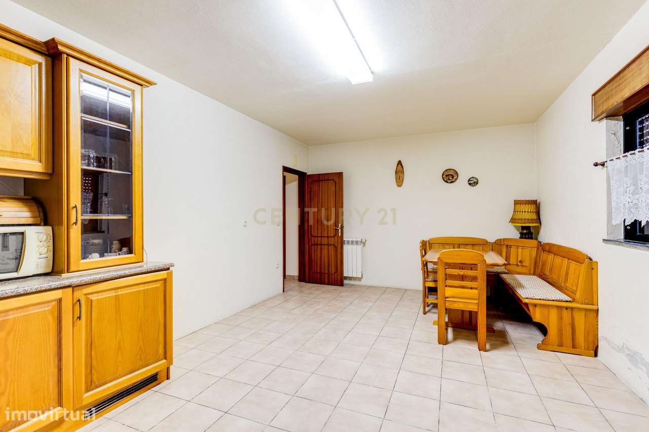 Encantadora Moradia T3 em Louriçal, Pombal-37