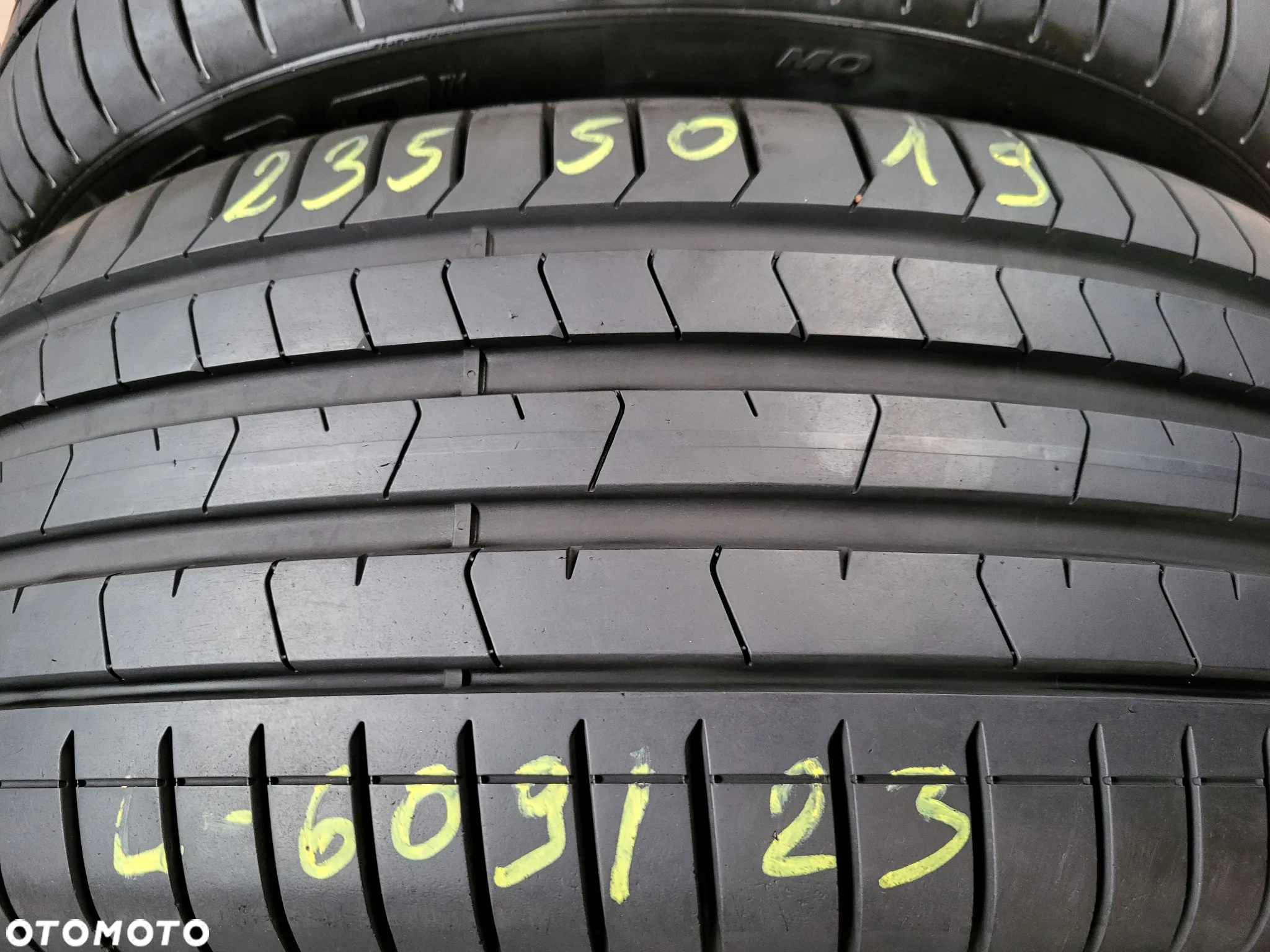 235/50r19 99W MO (L609/23)003 2szt 6,5mm PZ4 Pzero PIRELLI 2020r LETNIE - 5