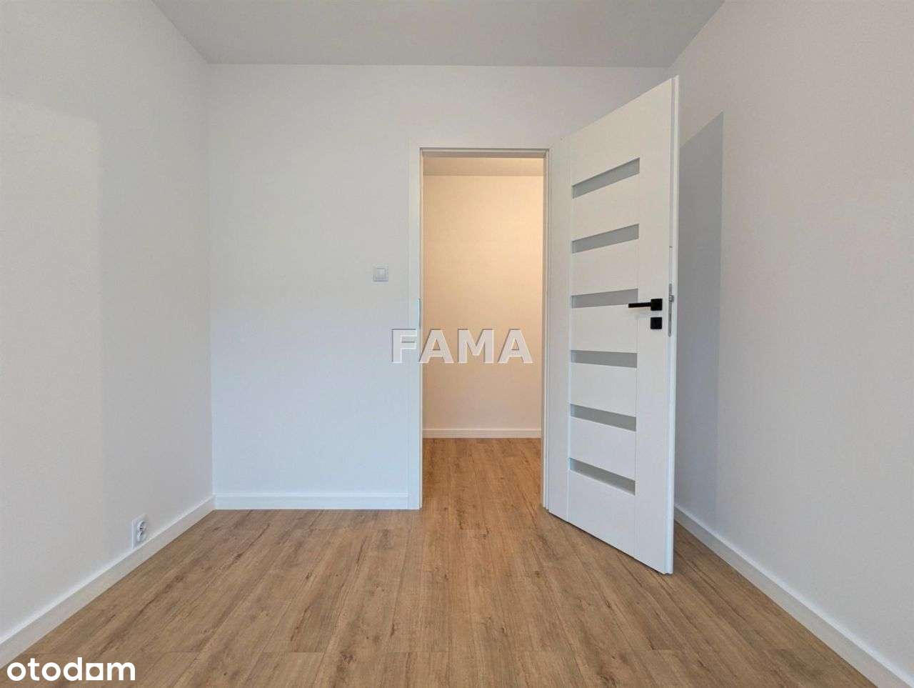 2-p., 39 m2, Zazamcze Przylesie, po remoncie-12