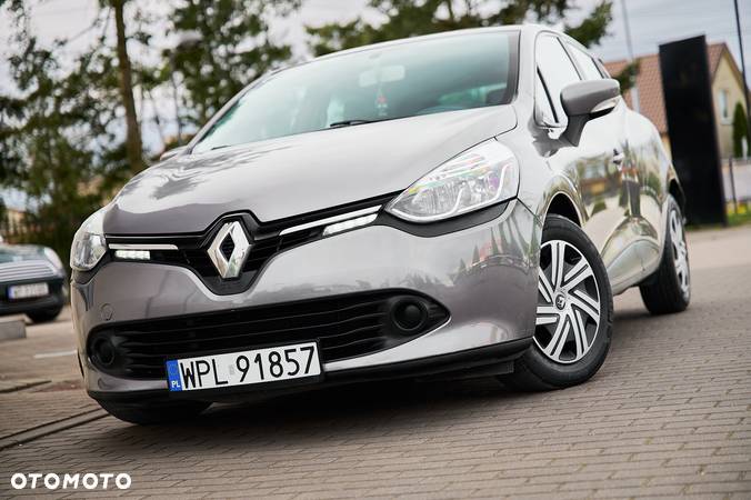 Renault Clio - 1