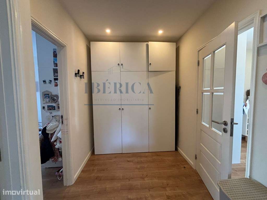 Apartamento T3 Renovado - São Félix da Marinha - 200 metros da prai...-23