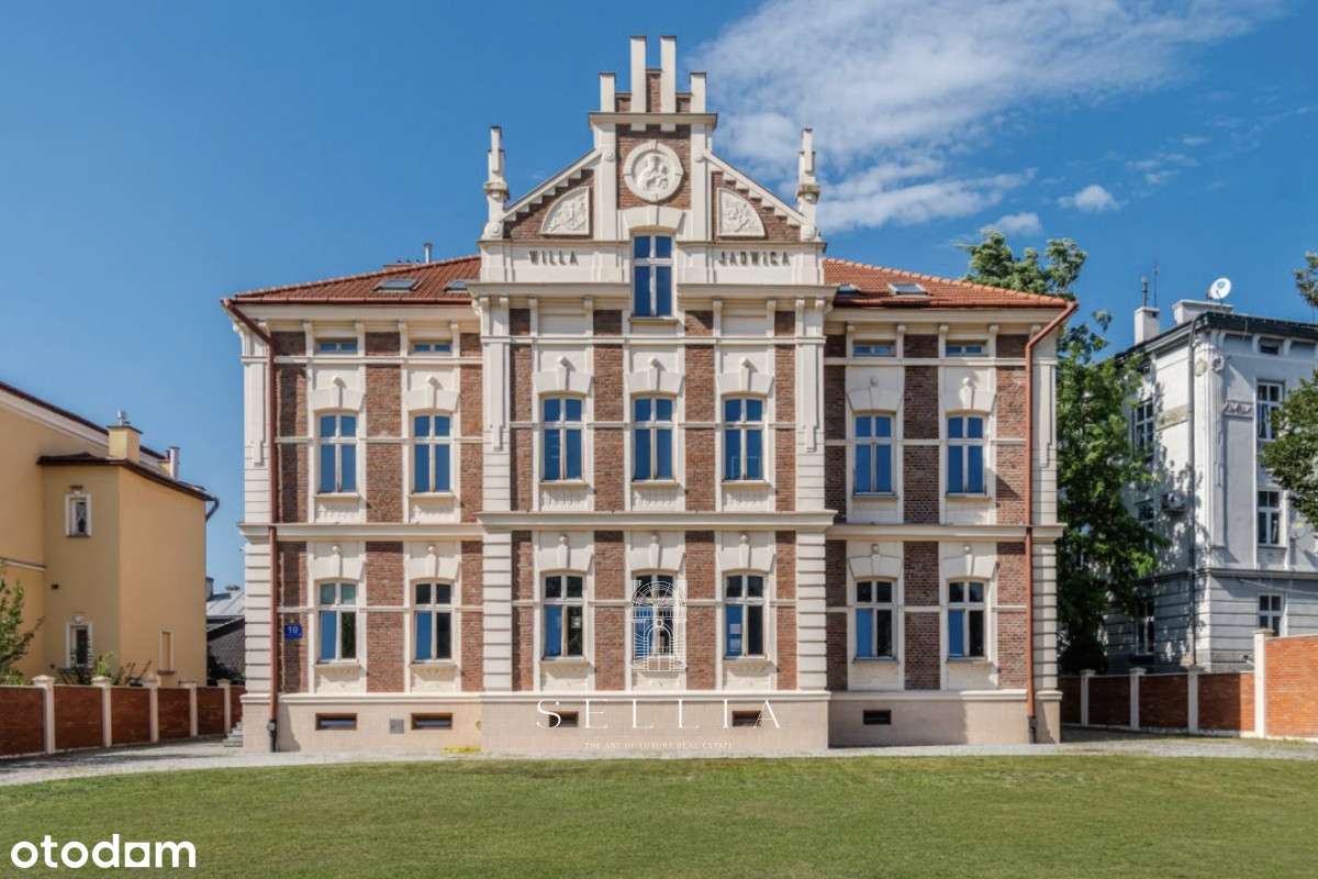 Unikatowa kamienica nad Sanem-1