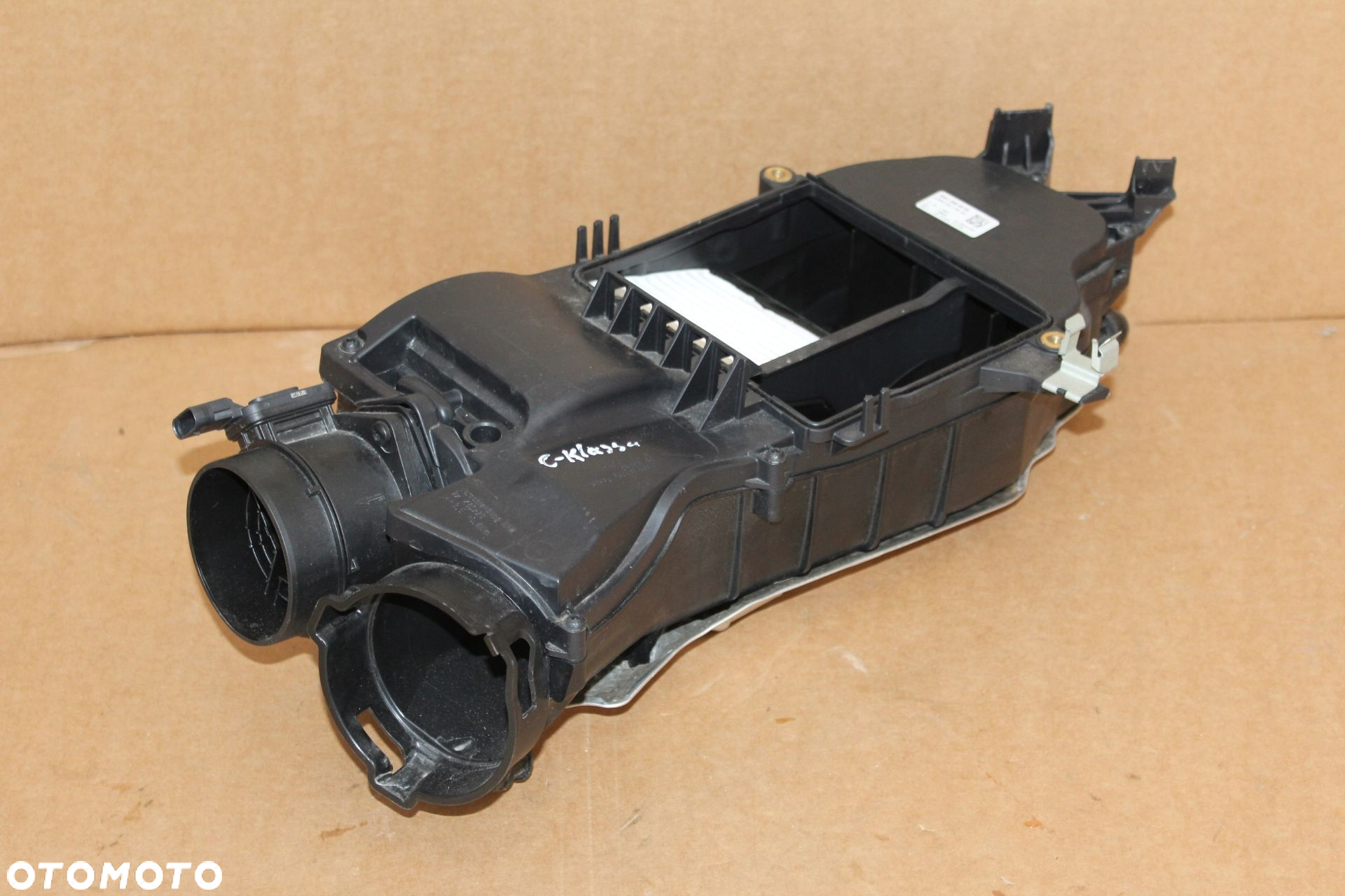 Filtr powietrza obudowa Mercedes W205 2.2 cdi 16r - 2