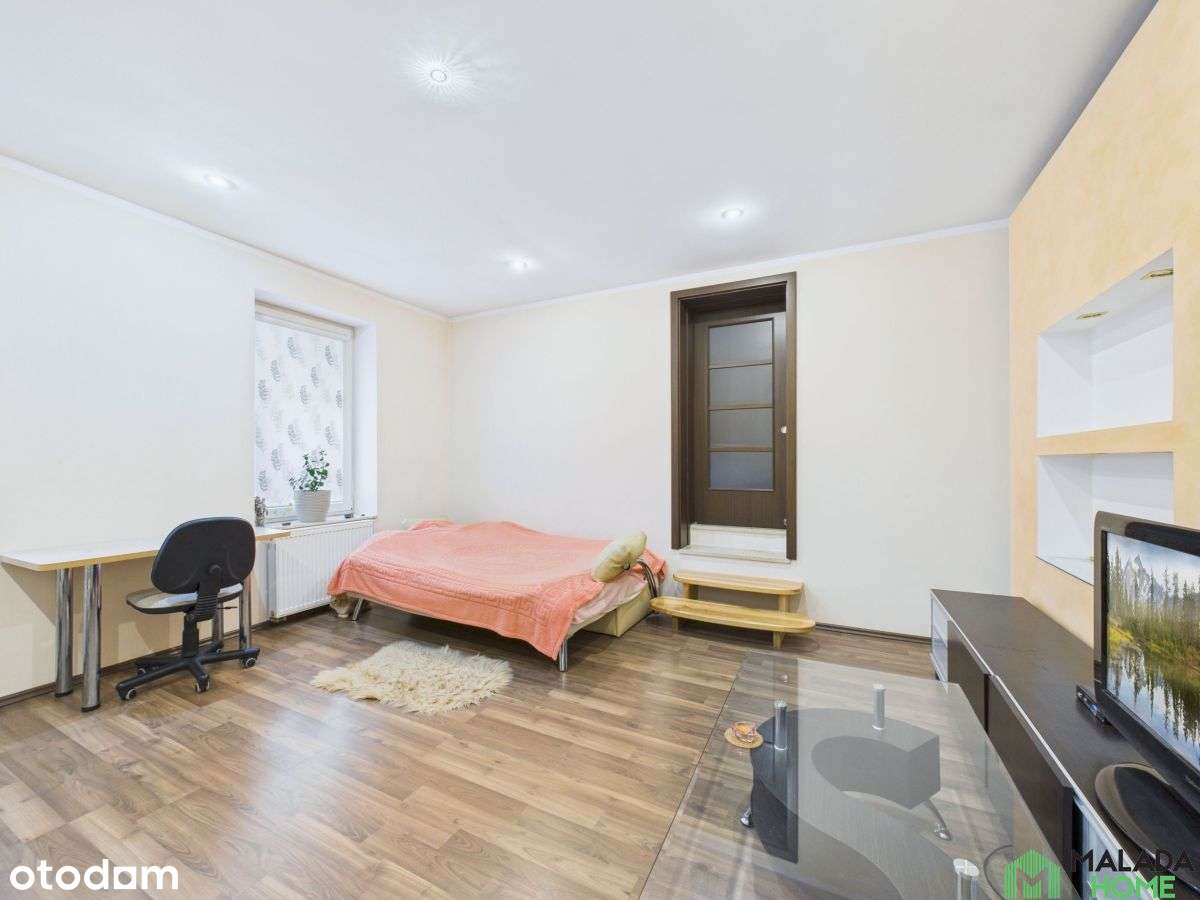 Centrum, kamienica z ogródkiem - unikat-3