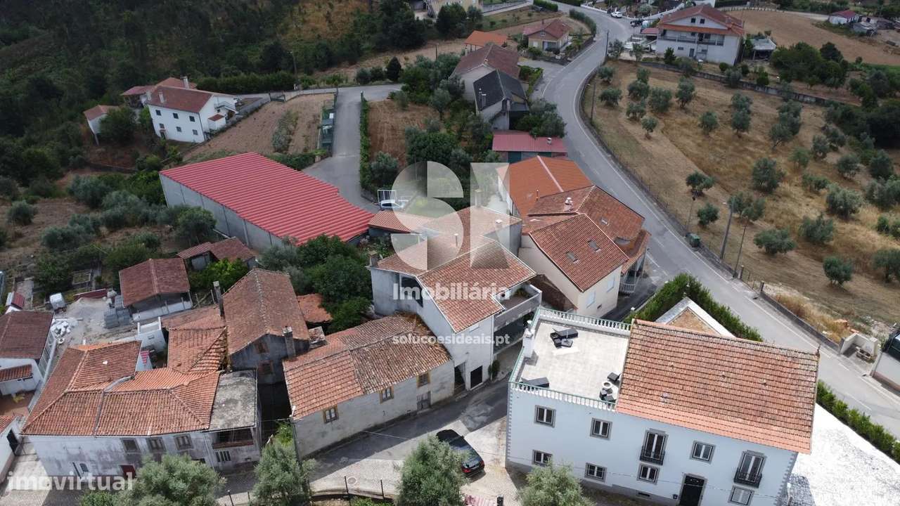 Moradia Geminada T4 - Grande imagem: 4/21