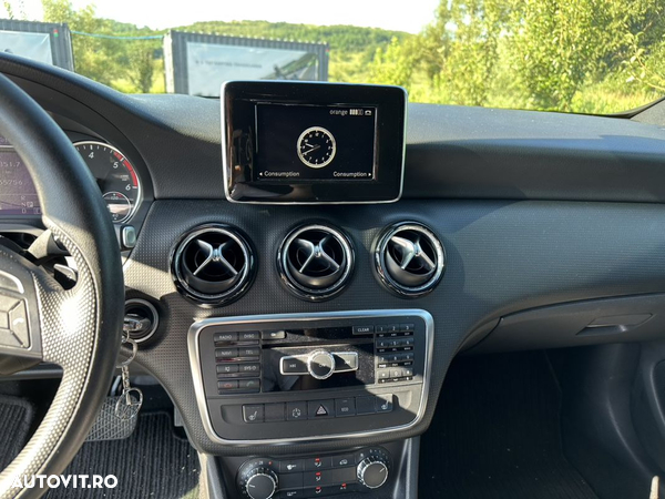 Mercedes-Benz A 180 CDI (BlueEFFICIENCY) 7G-DCT - 10