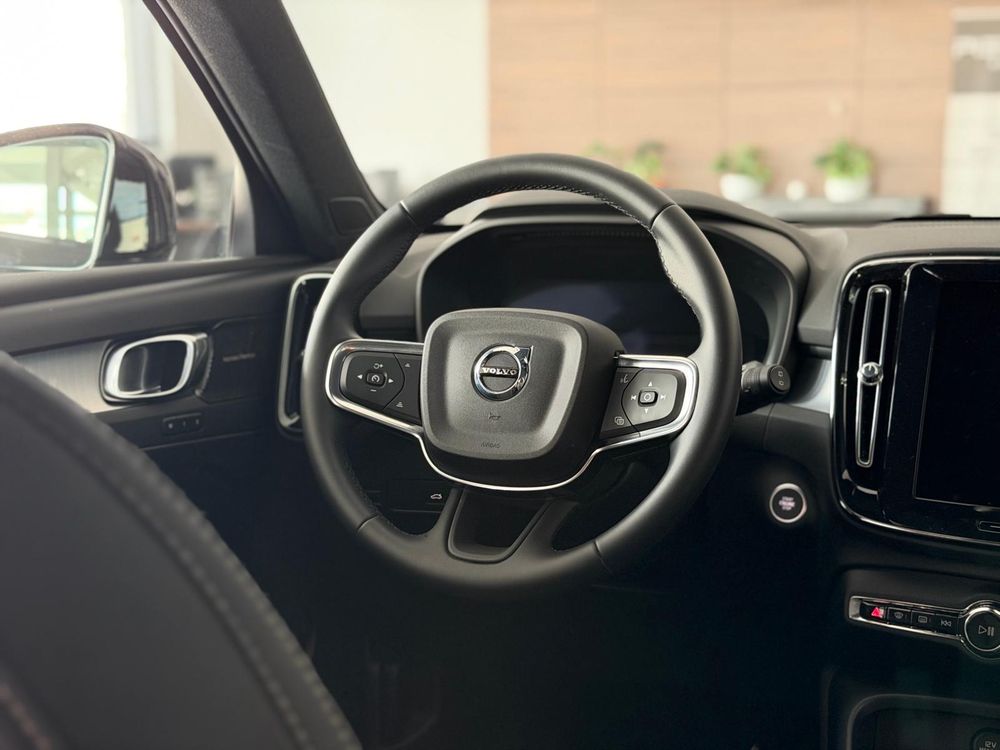 Volvo Xc-40 PLUS DARK Salon Polska OD RĘKI FV23% Gotówka Leasing