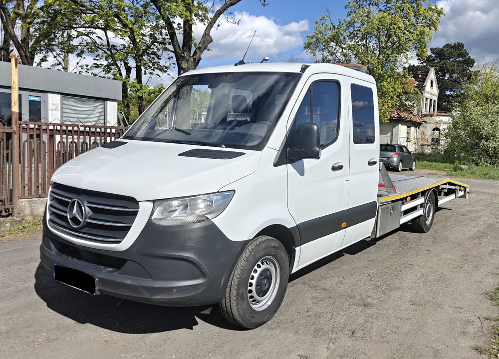 Mercedes-Benz Sprinter 2024