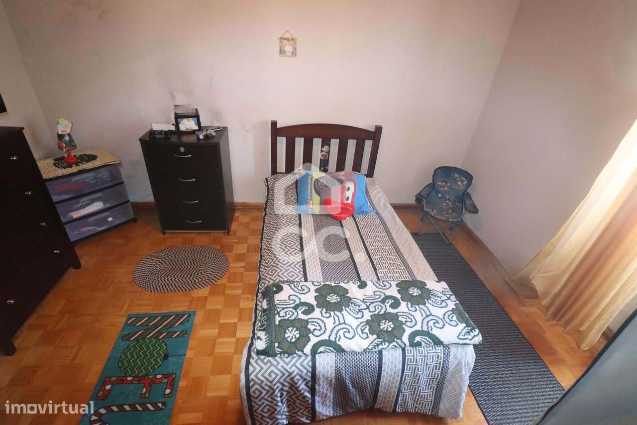 Moradia com 3 Quartos - Algarvia - Nordeste-11