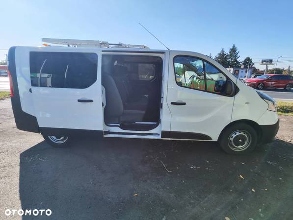 Renault TRAFIC brygadówka 6osób - 7