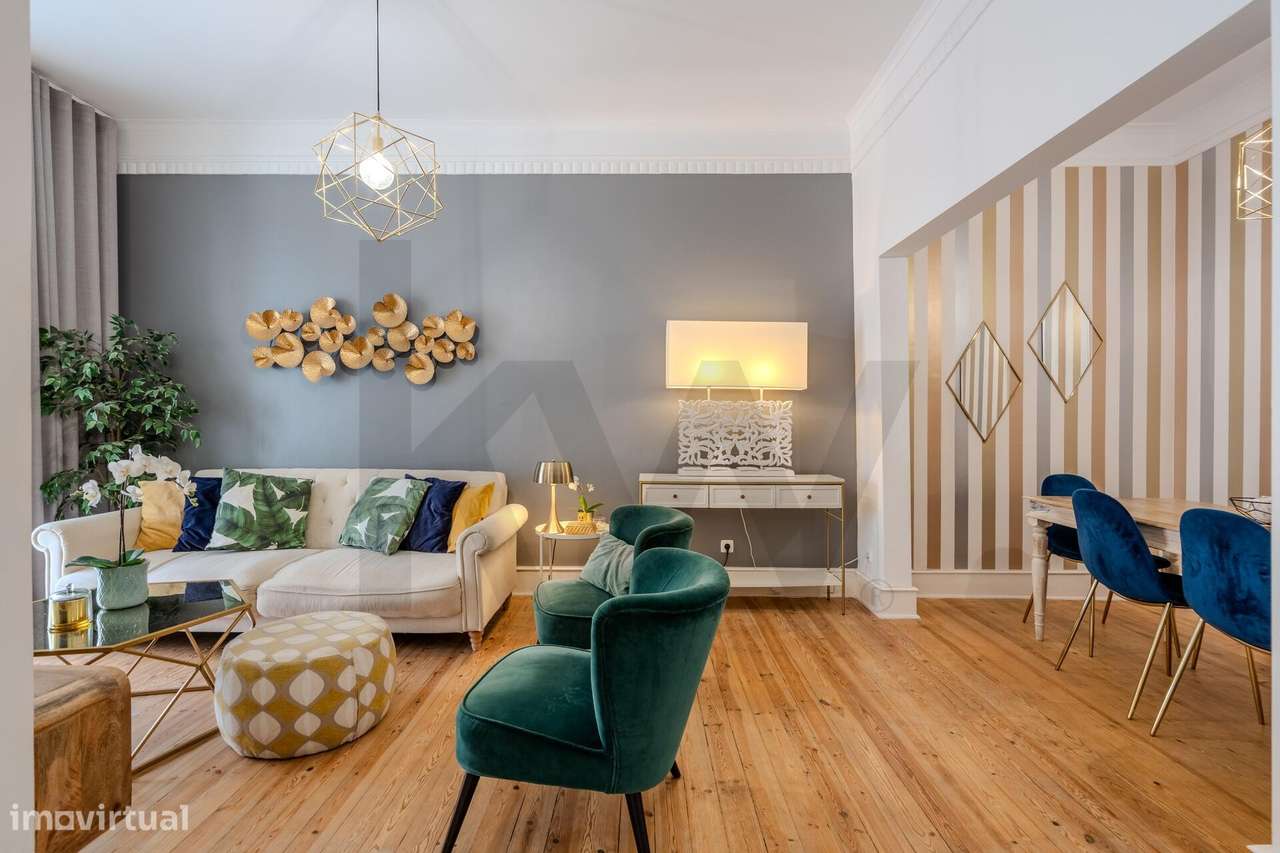 Apartamento T3 transformado em T2 -  Renovado com Charme Clássico em A - Grande imagem: 2/29