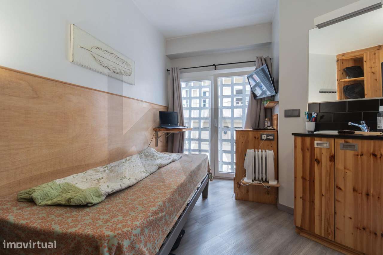 Apartamento T6 para venda na Amadora - Grande imagem: 3/27