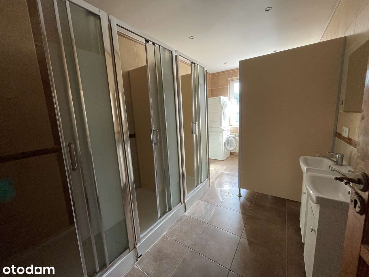 Duży dom z 6 sypialniami na Widzewie.-9