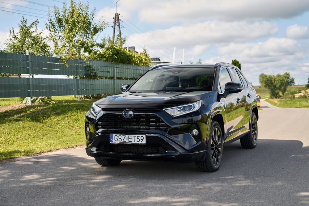 Toyota Rav4 V (2018-) 2.5 Hybrid Black Edition by JBL 4x4 2021