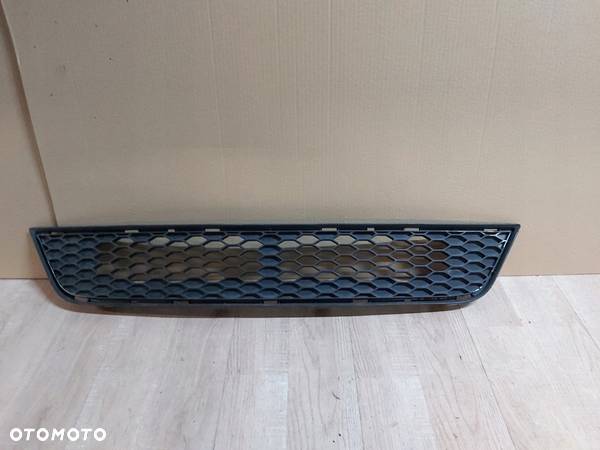 Toyota Corolla E12 TS Grill atrapa zderzaka przód Kompresor - 1