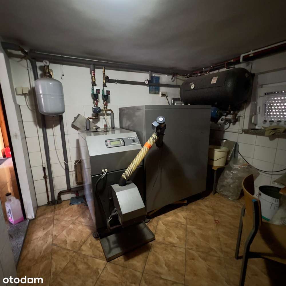 Dom z lat 80-tych w Opolu - na uboczu !-16