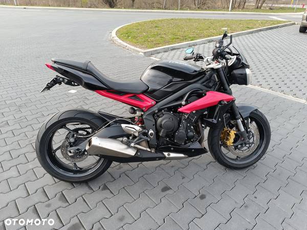 Triumph Street Triple - 1