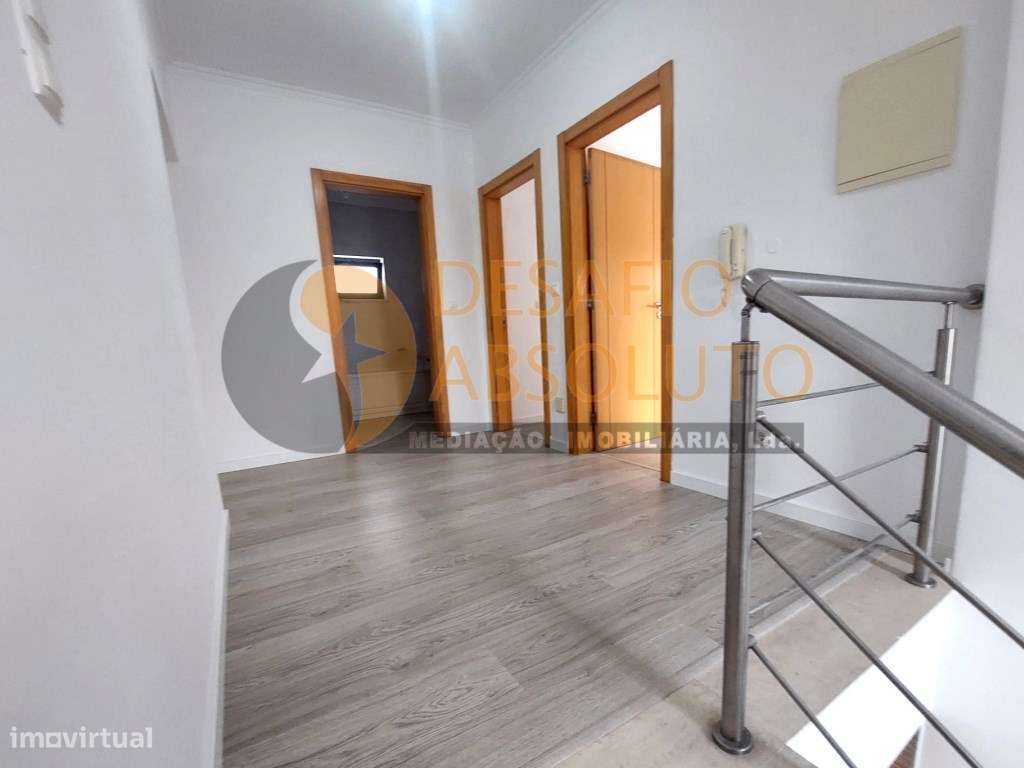 Moradia Isolada T5, boas áreas. Quinta da Alembrança - Feijó-16