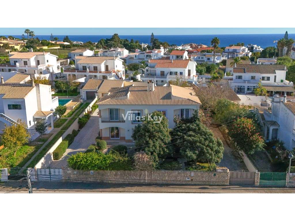 Encantadora Moradia T4 Perto Das Praias Lagos Luz