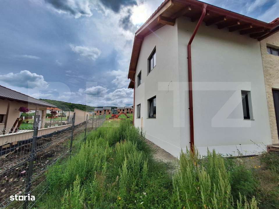 Duplex semifinisat, 120 mp utili, teren 550 mp, Chinteni - Imagine principală: 2/13