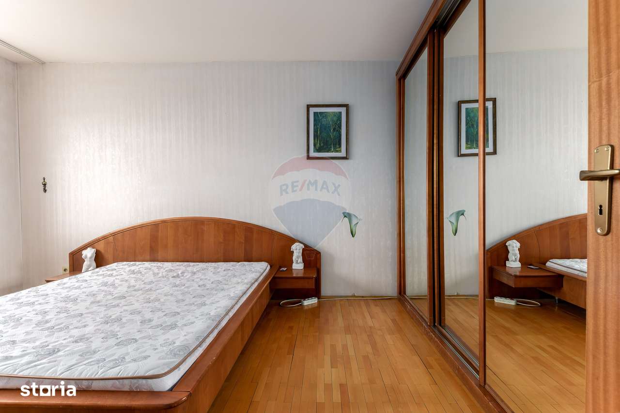 Apartament cu 5 camere de vânzare P-ta Victoriei Veronica Micle-9