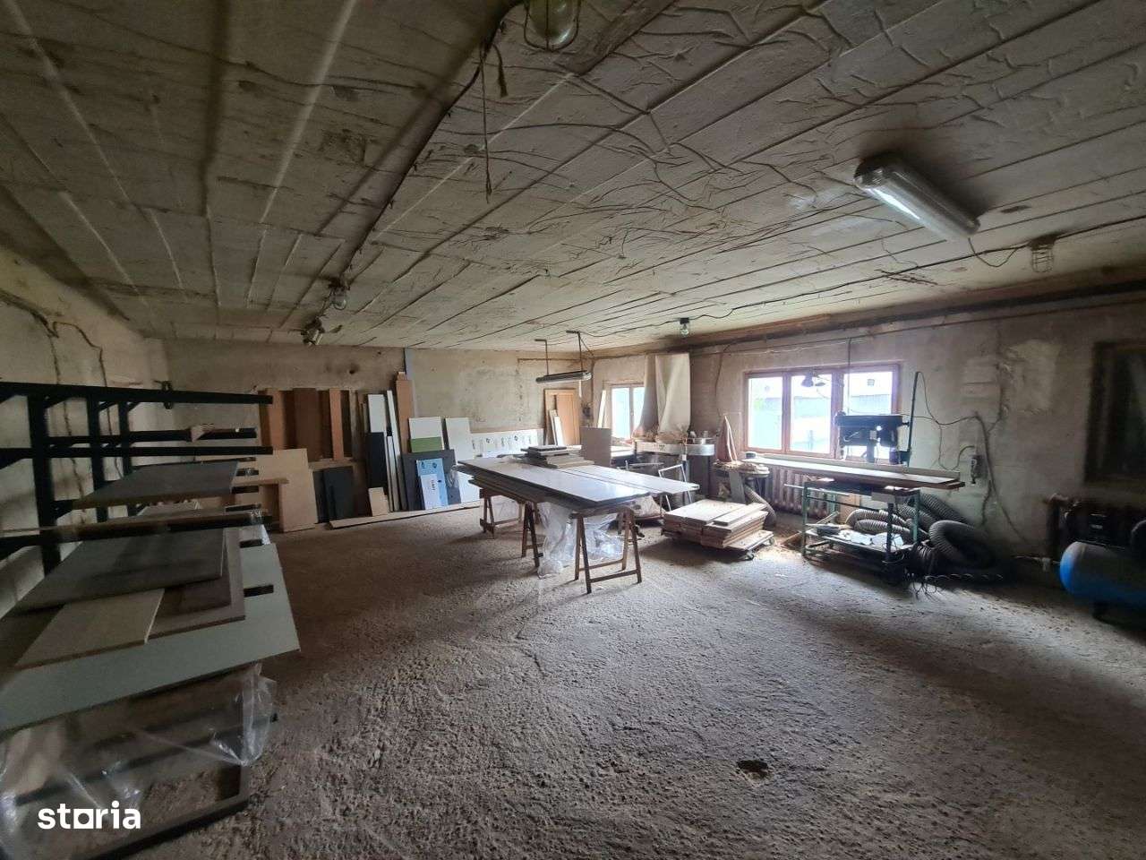 Hale Focsani suprf 500mp Teren 2450mp Zona Magura Toate Utilitatile - Imagine principală: 4/8