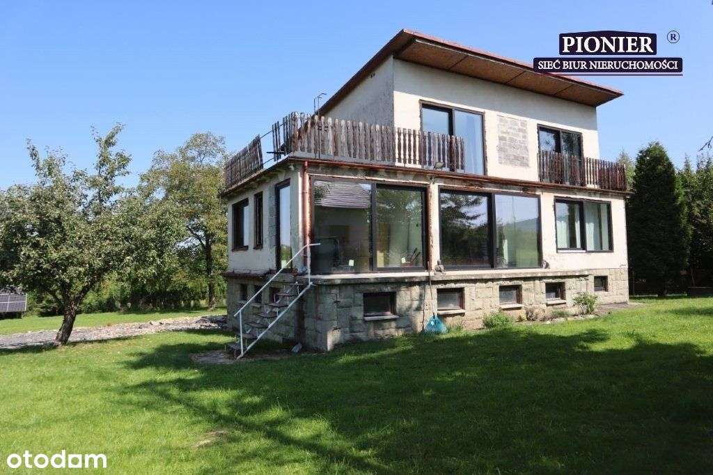 Dom do remontu w spokojnym miejscu-5