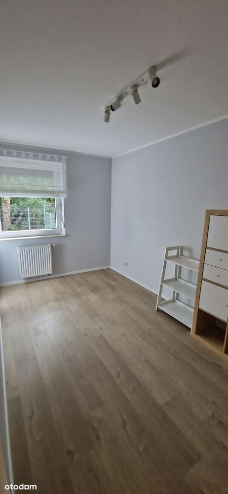 Przestronne i Ciche Mieszkanie - 2 miejsca postojowe + komórka w CENIE - Pełny obrazek: 4/12