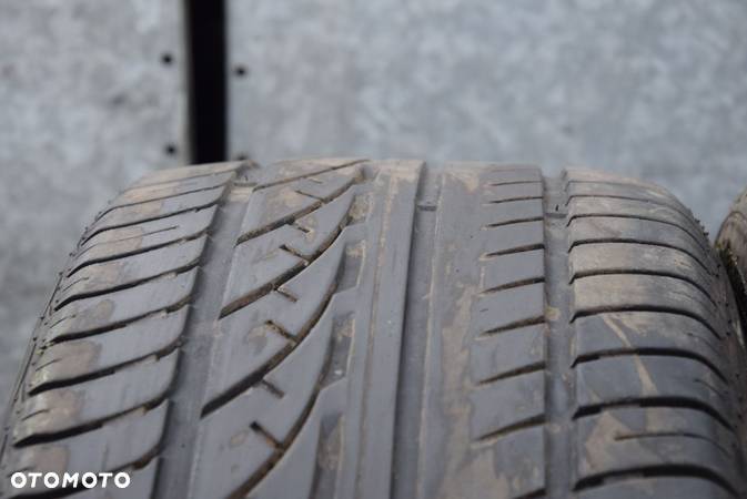 OPONA 225/55 R17 - 2