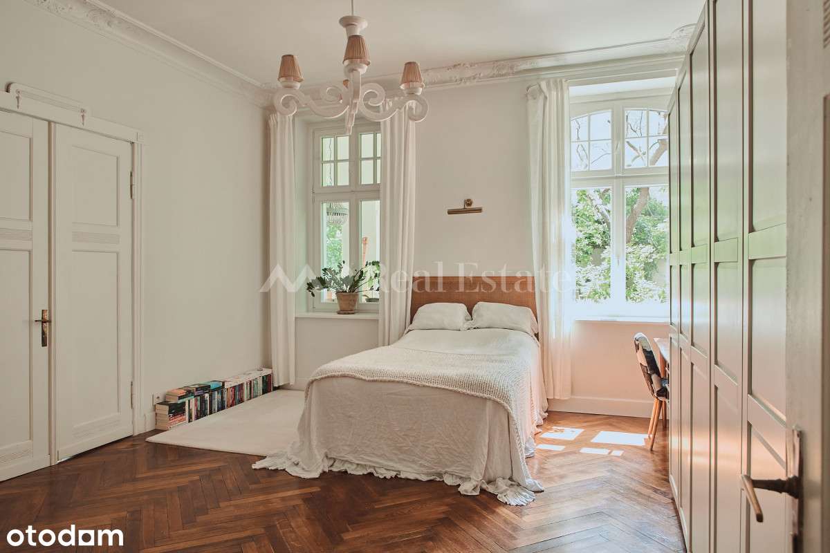 Unikalne wnętrze | Zabytkowa kamienica | Ogród-8