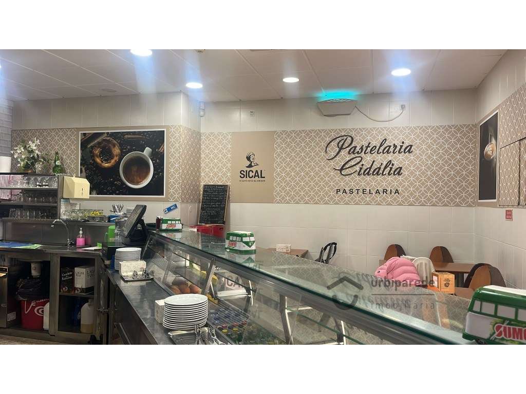 Restaurante com ótima esplanada, no centro Lisboa-8