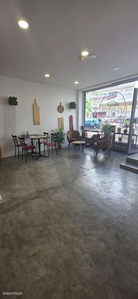 Trespasse — Restaurante com Esplanada no Centro de Coimbra - Grande imagem: 5/13