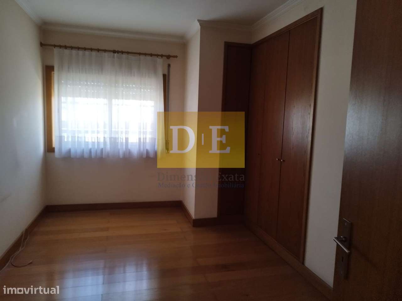 Apartamento T4 em Zona Nobre da Maia nos Maninhos-6