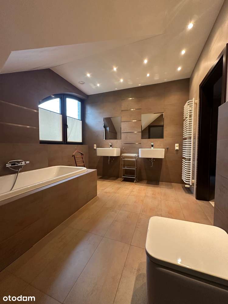 Dom jednorodzinny  Lisiniec zamknięte osiedle gotowy do zamieszkania-11