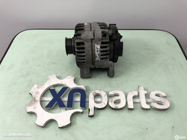 Alternador Usado OPEL CORSA C (X01) 1.2 0 124 425 010 MOTOR Z12XE - 1