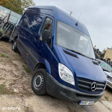 Mercedes SPRINTER 313 wysoki L2H2 średni  2011r  karoseria Anglik dokumenty dowód V5 - 2