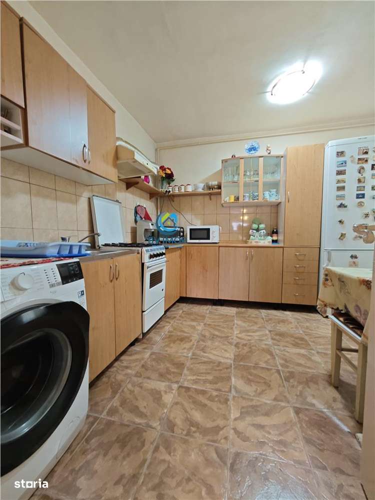 Vanzare apartament 4 camere, decomandat, zona Faget - Imagine principală: 2/18