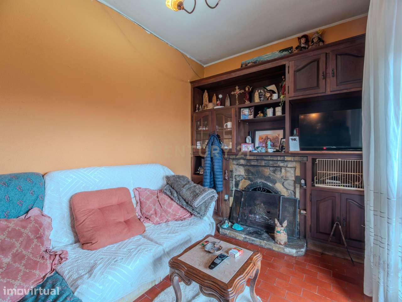 Moradia T3 em Ermesinde com Grande Quintal e Excelente Potencial de In - Grande imagem: 4/53