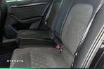 Skoda Superb 2.0 TDI SCR Sportline DSG - 5