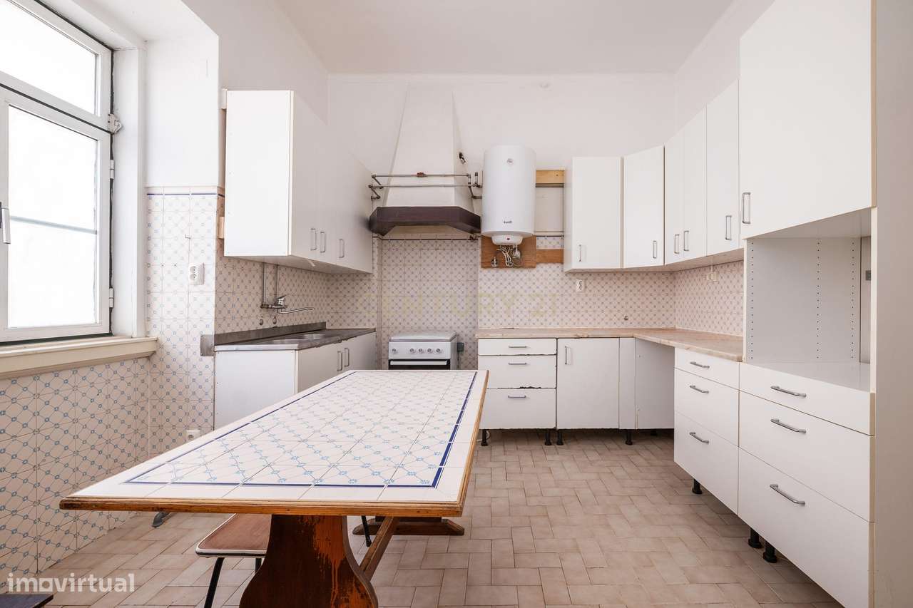 Apartamento T3+1 com varanda | Rua Guerra Junqueiro, Coimbra-5