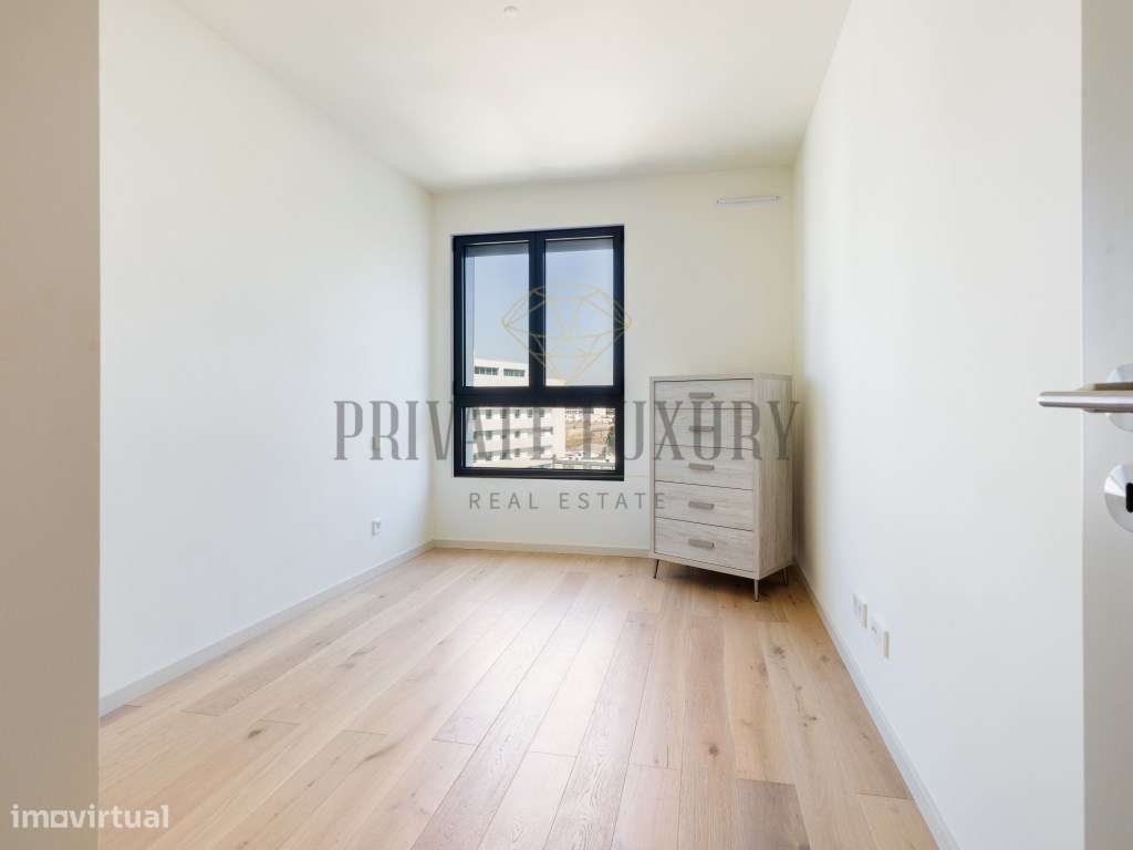 Distrikt Lisboa: Apartamento T3 | Viver com Design e Exclusividade-16