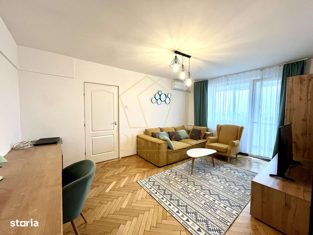 Apartament spațios cu 2 camere | Ion Dragalina - Imagine principală: 3/10