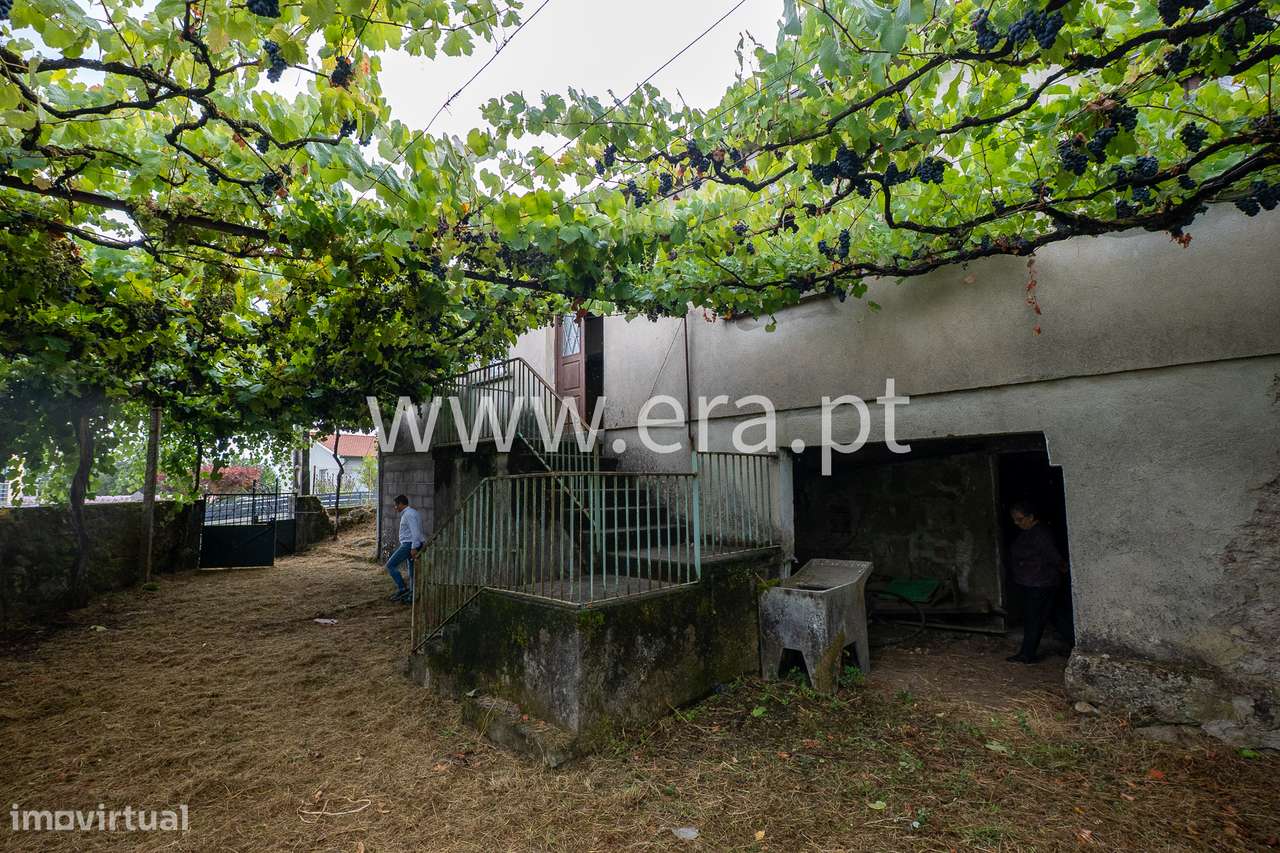 Moradia T3, em pedra , Rubiães, Paredes de Coura - Grande imagem: 2/27
