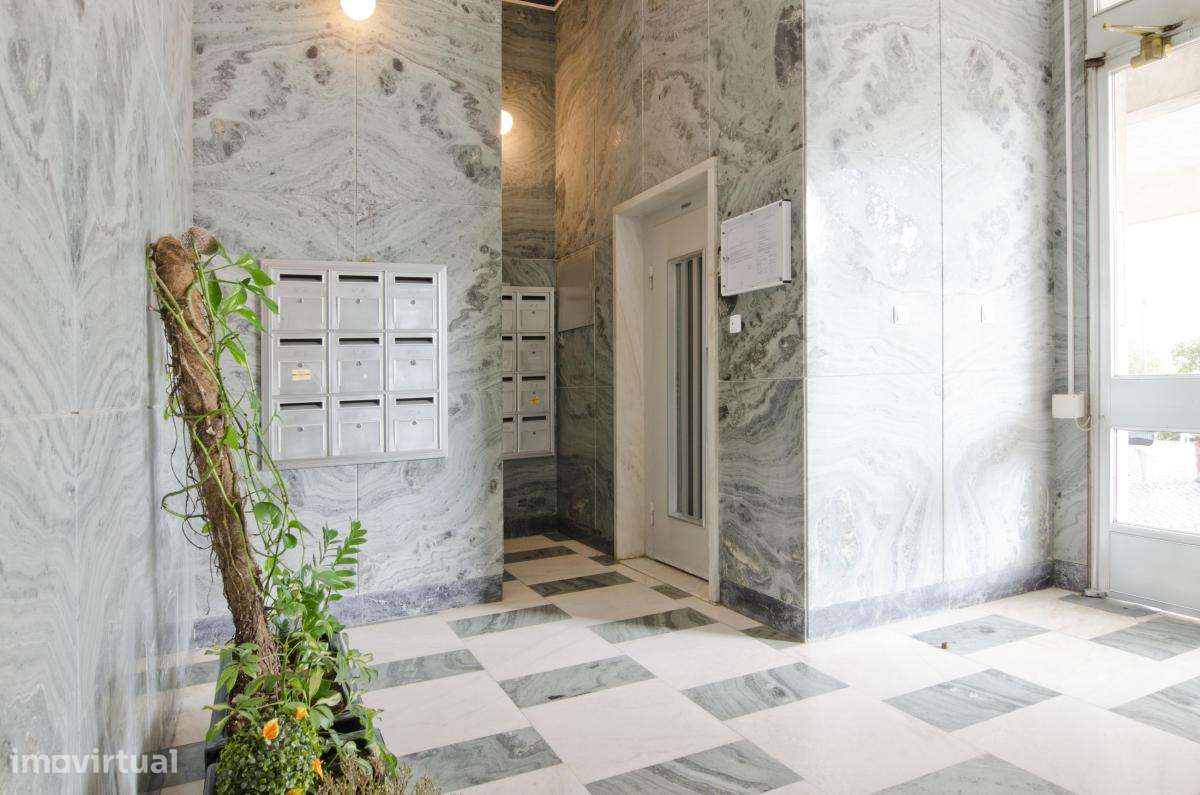 Quarto - localizado em Penha de França Lisbon - Grande imagem: 2/10