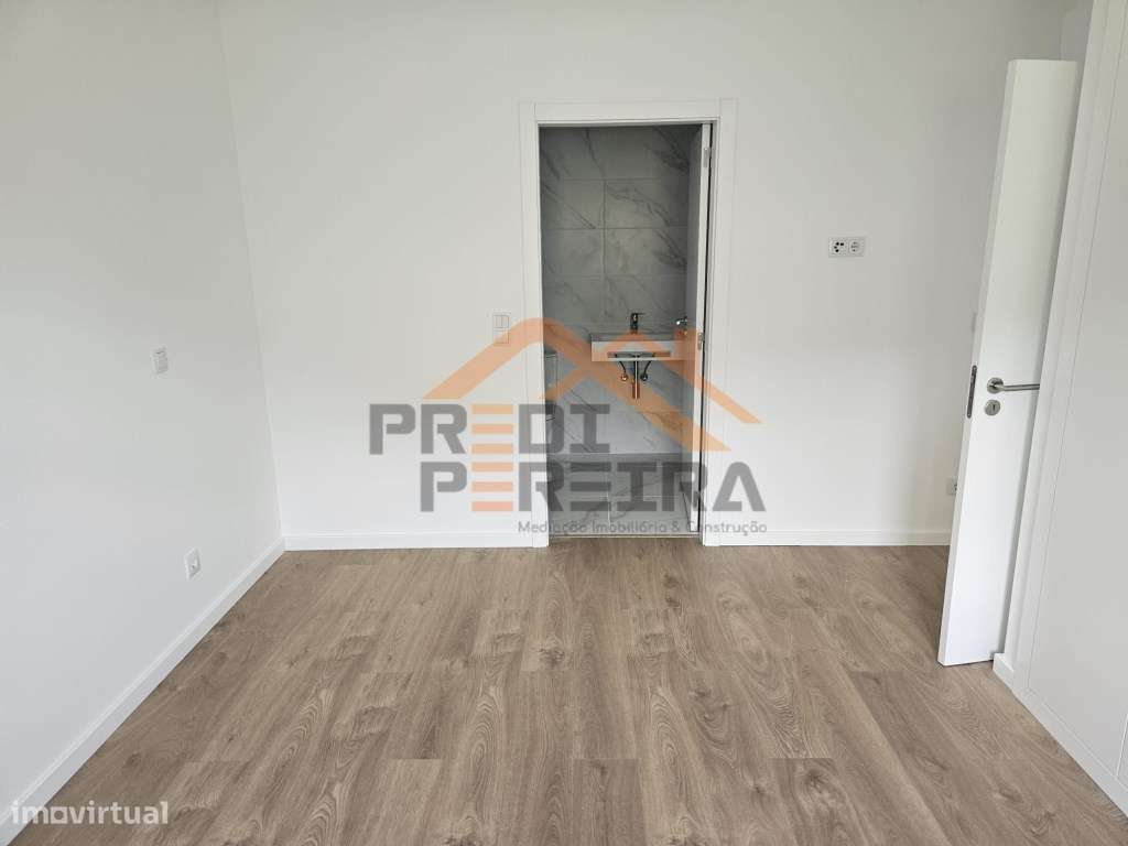 T1 situado na Quinta dos Fartos, Apelação.-19