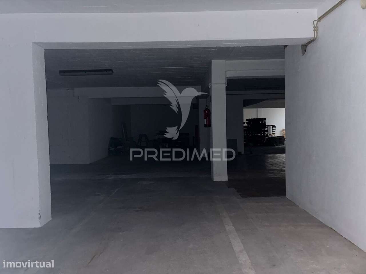 Estacionamento Coberto Avenal - Grande imagem: 5/14