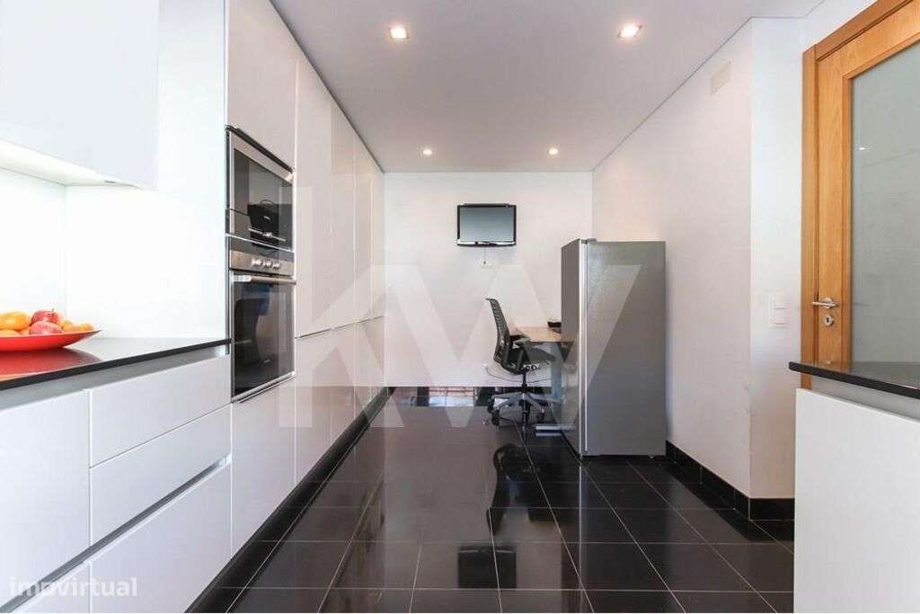 Fantástico TownHouse T3 Com Muita Luz - Grande imagem: 4/35