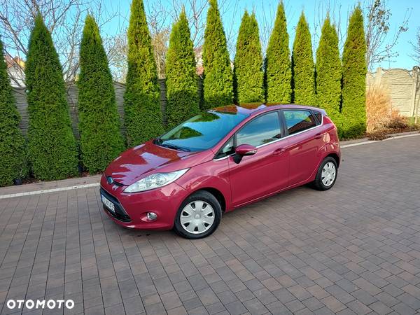 Ford Fiesta 1.25 Titanium - 21