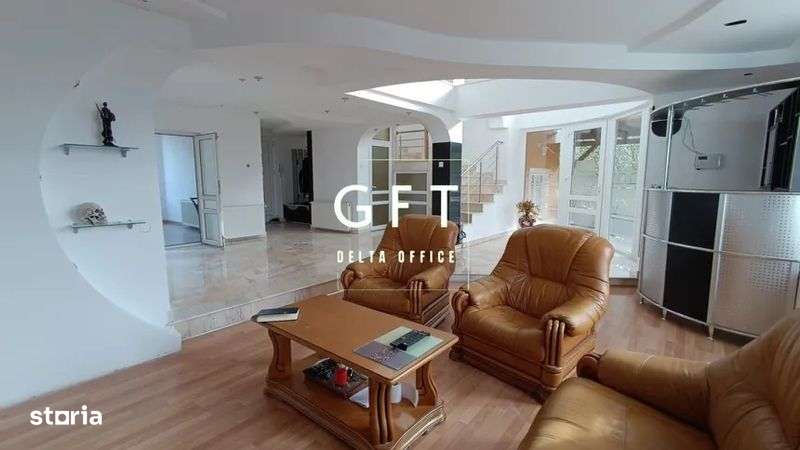 De vanzare / Schimb cu apartament sau teren intravilan - Imagine principală: 4/8