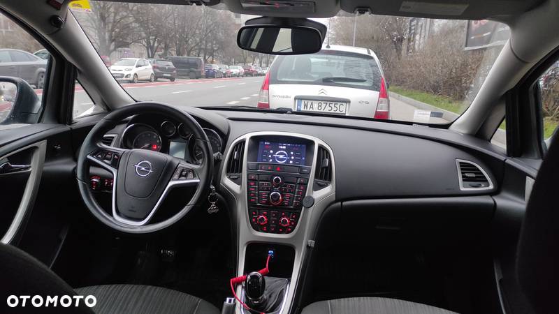 Opel Astra - 11